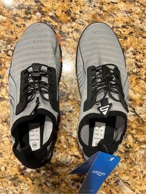 Watelves Women's Gray Water Sneakers - Lightweight Comfort Size 40 US 8.5